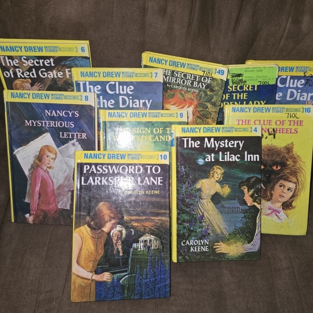 Classic Nancy Drew Deluxe Mystery Bundle – Bonus Extras Included!